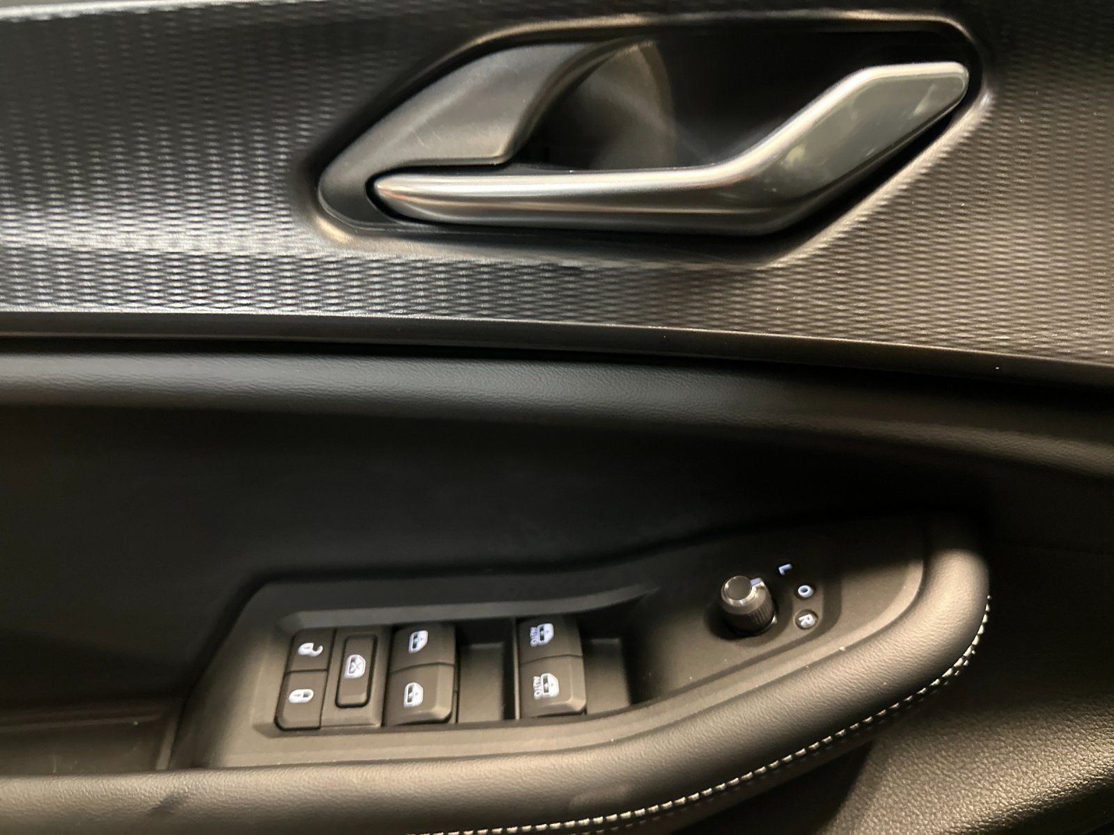 2025 Jeep Grand Cherokee L Altitude - Photo 10