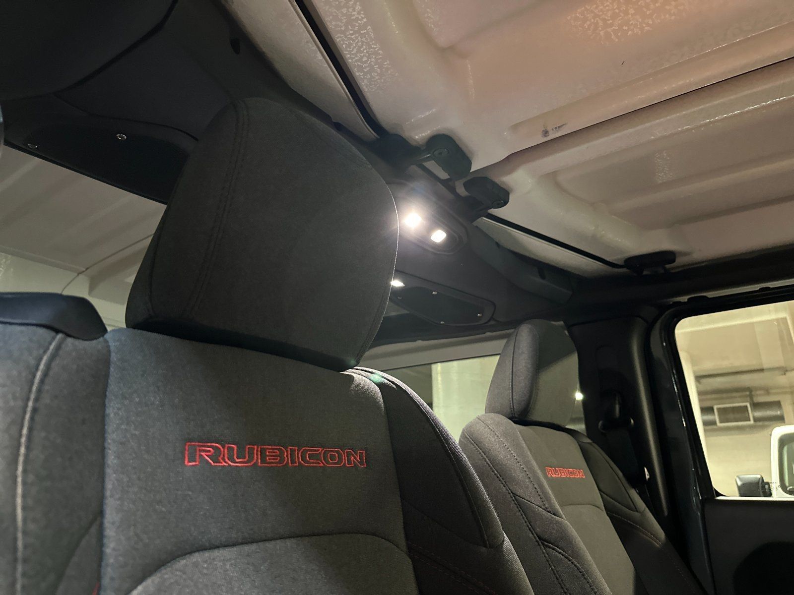 2025 Jeep Wrangler 2-Door Rubicon - Photo 16