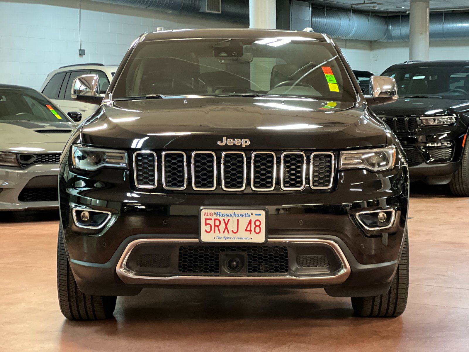 2022 Jeep Grand Cherokee WK Limited photo 3