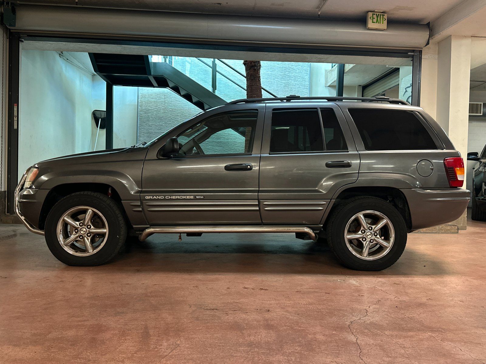 Used 2004 Jeep Grand Cherokee Laredo with VIN 1J8GW48N04C135206 for sale in Santa Monica, CA