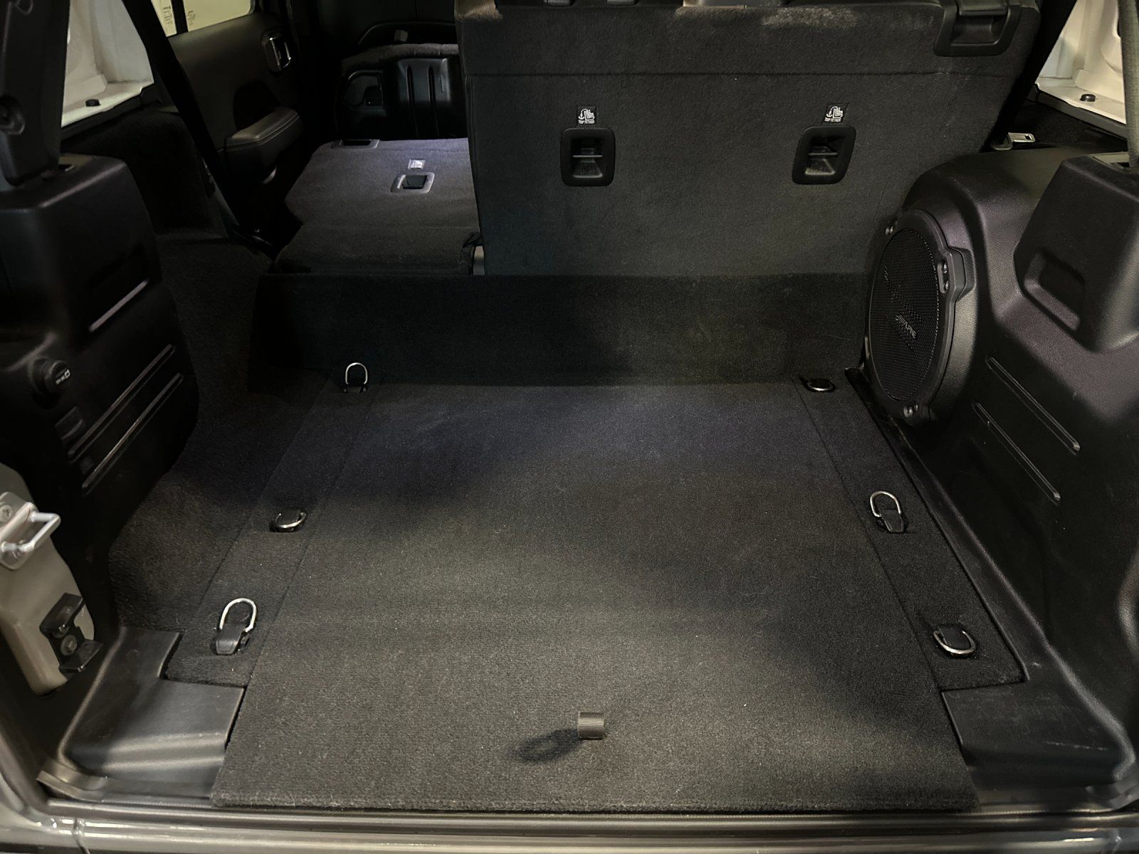 2022 Jeep Wrangler Unlimited Sahara 4XE - Photo 14