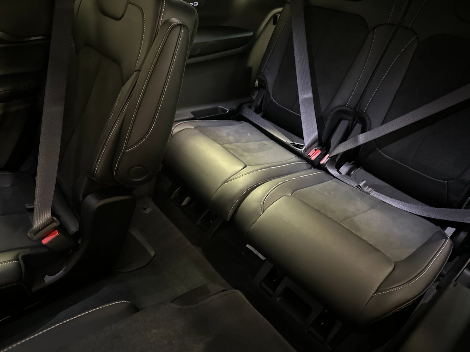 2025 Jeep Grand Cherokee L Altitude - Photo 14