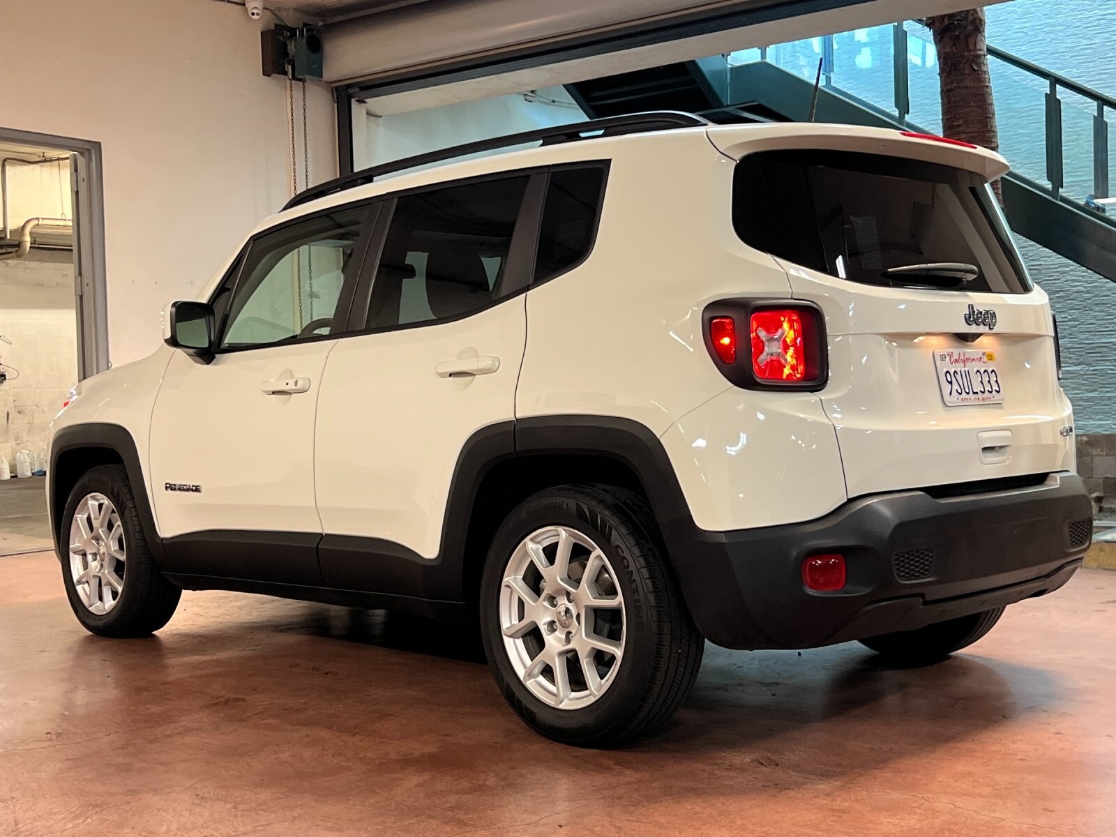 2021 Jeep Renegade Latitude photo 2