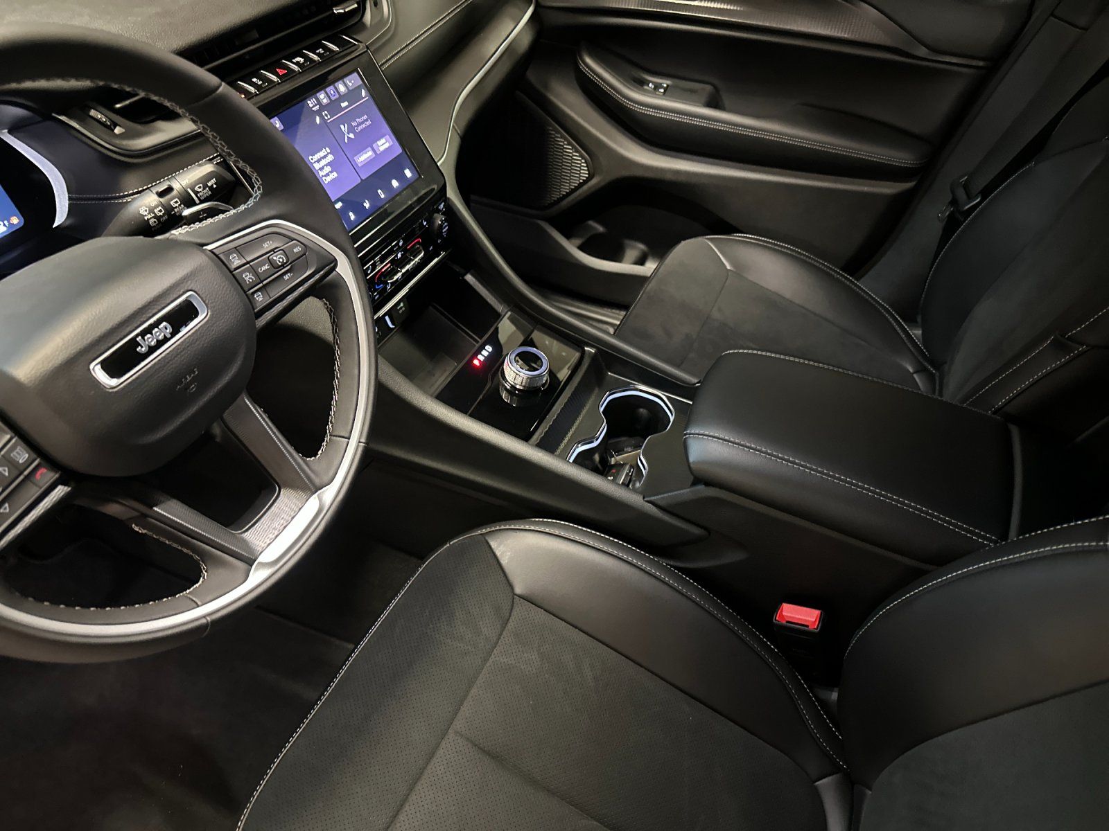 2025 Jeep Grand Cherokee L Altitude - Photo 9