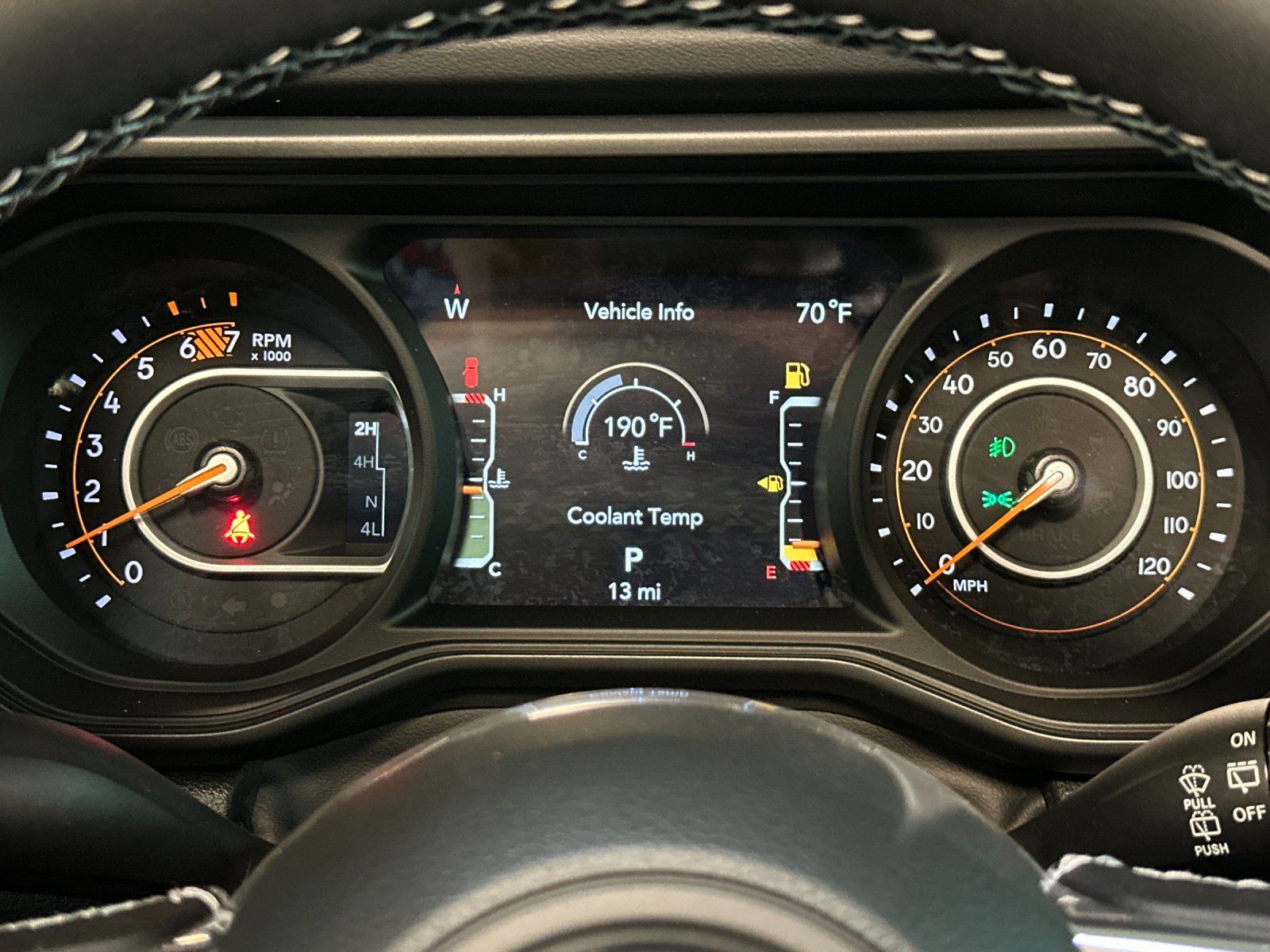 2025 Jeep Wrangler 4-Door Sahara - Photo 24