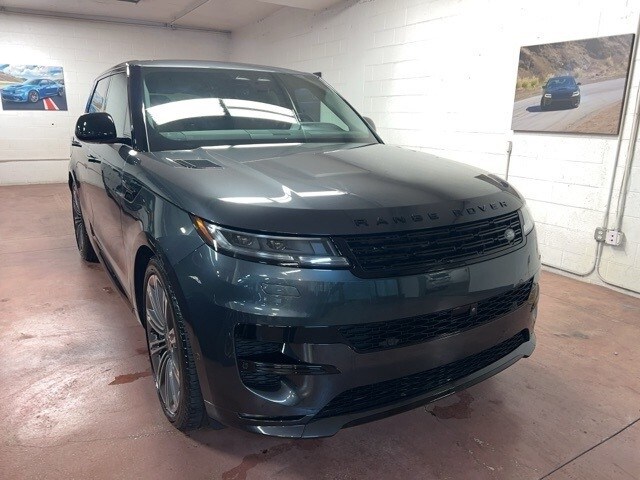 Used 2024 Land Rover Range Rover Sport SE Dynamic with VIN SAL1L9FU1RA169020 for sale in Santa Monica, CA