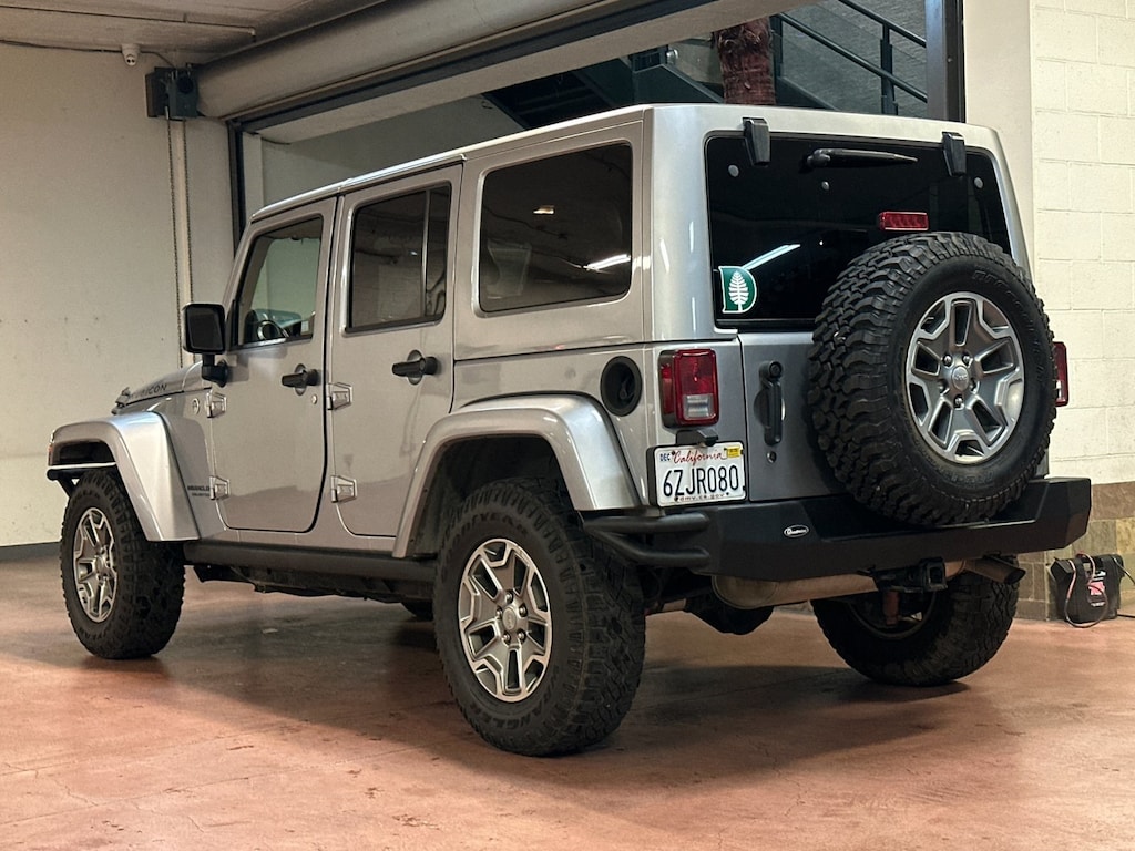 Used 2013 Jeep Wrangler Unlimited Rubicon SUV