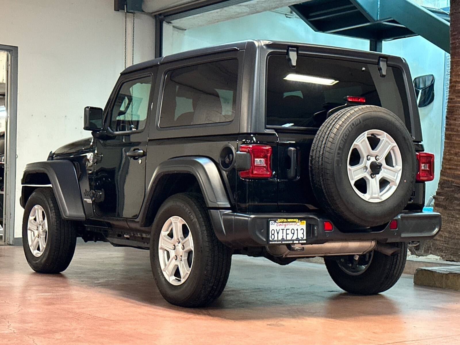 2021 Jeep Wrangler Sport S photo 2