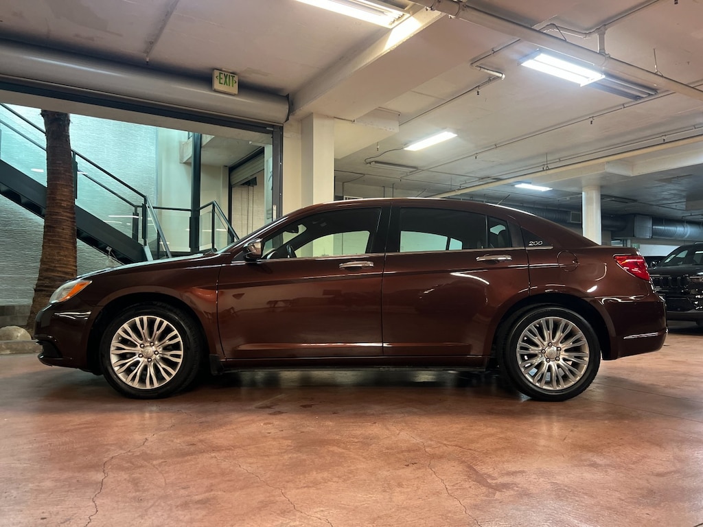 Used 2012 Chrysler 200 Limited Sedan