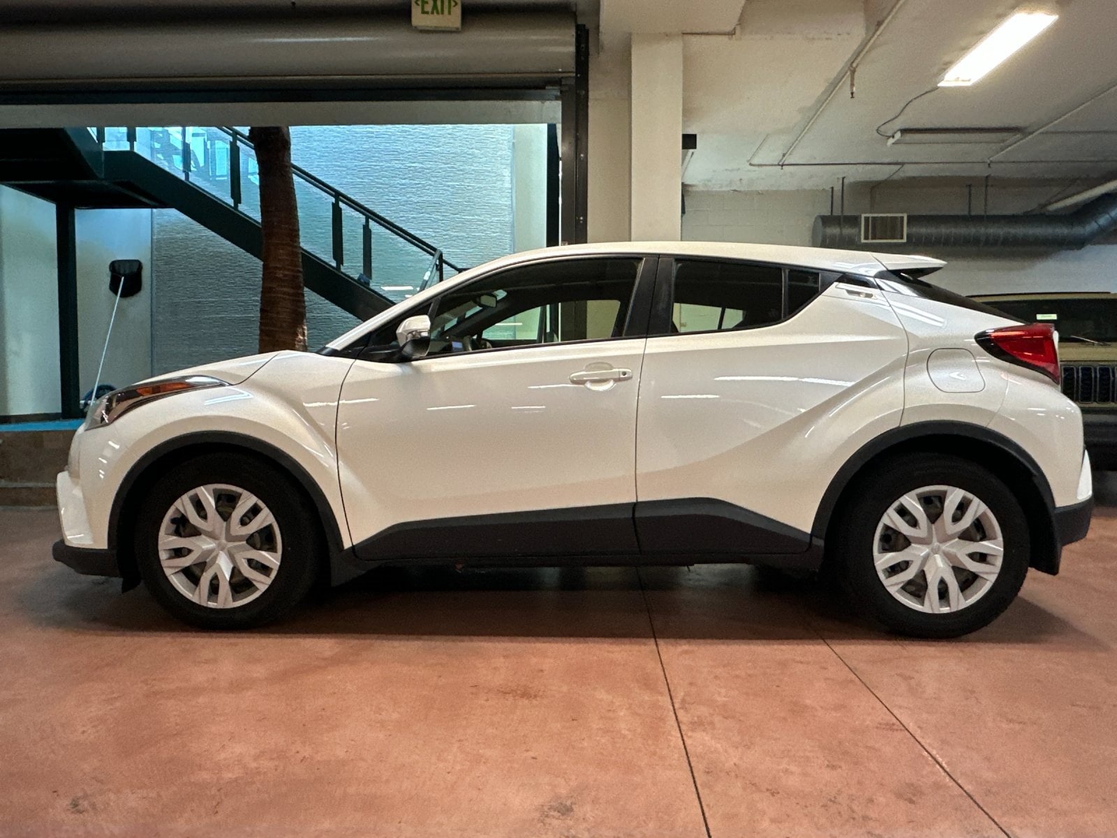 Used 2019 Toyota C-HR LE with VIN JTNKHMBX2K1050572 for sale in Santa Monica, CA