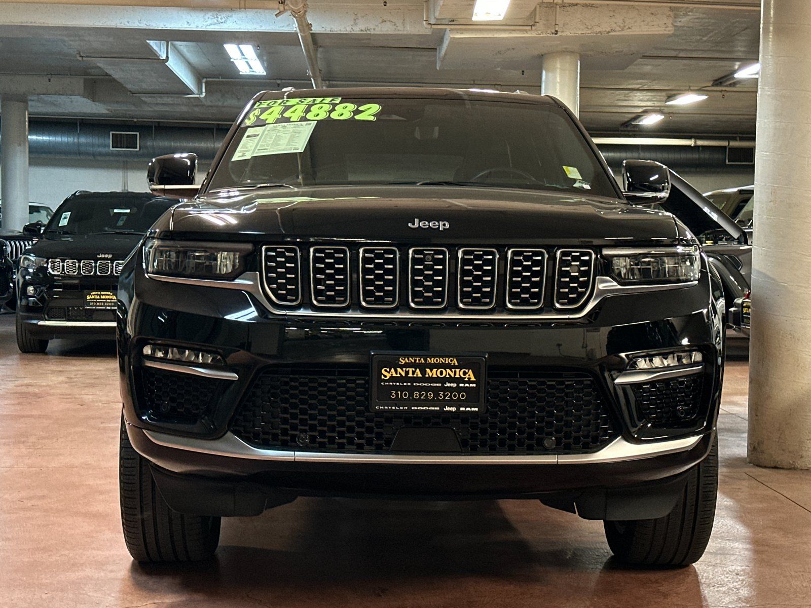 2023 Jeep Grand Cherokee Summit 4xe photo 3