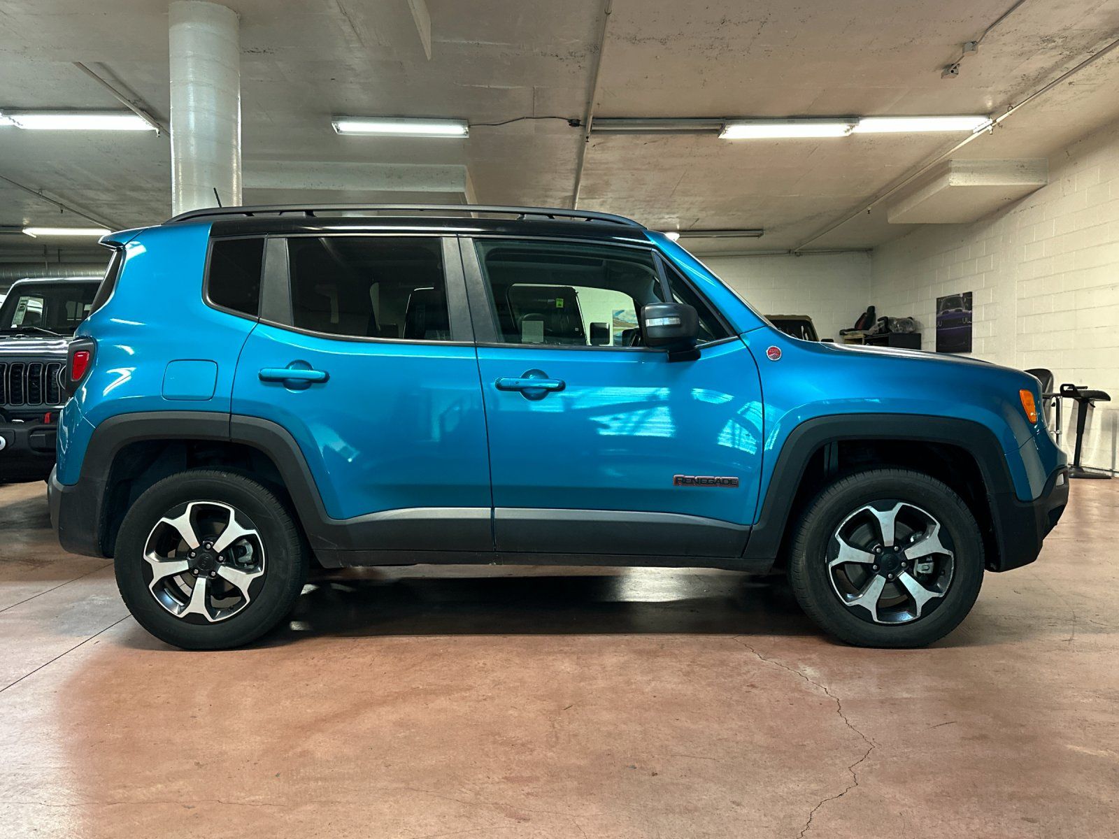 2021 Jeep Renegade Trailhawk photo 5