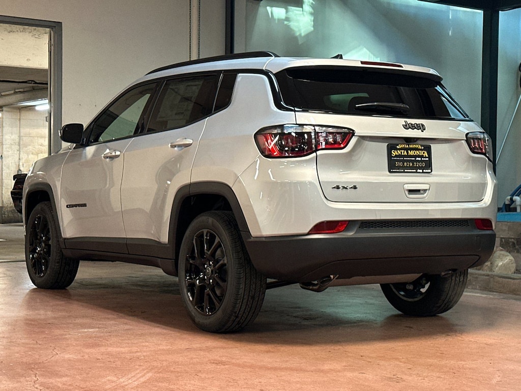 New 2026 Jeep Compass LATITUDE ALTITUDE 4X4 Sport Utility