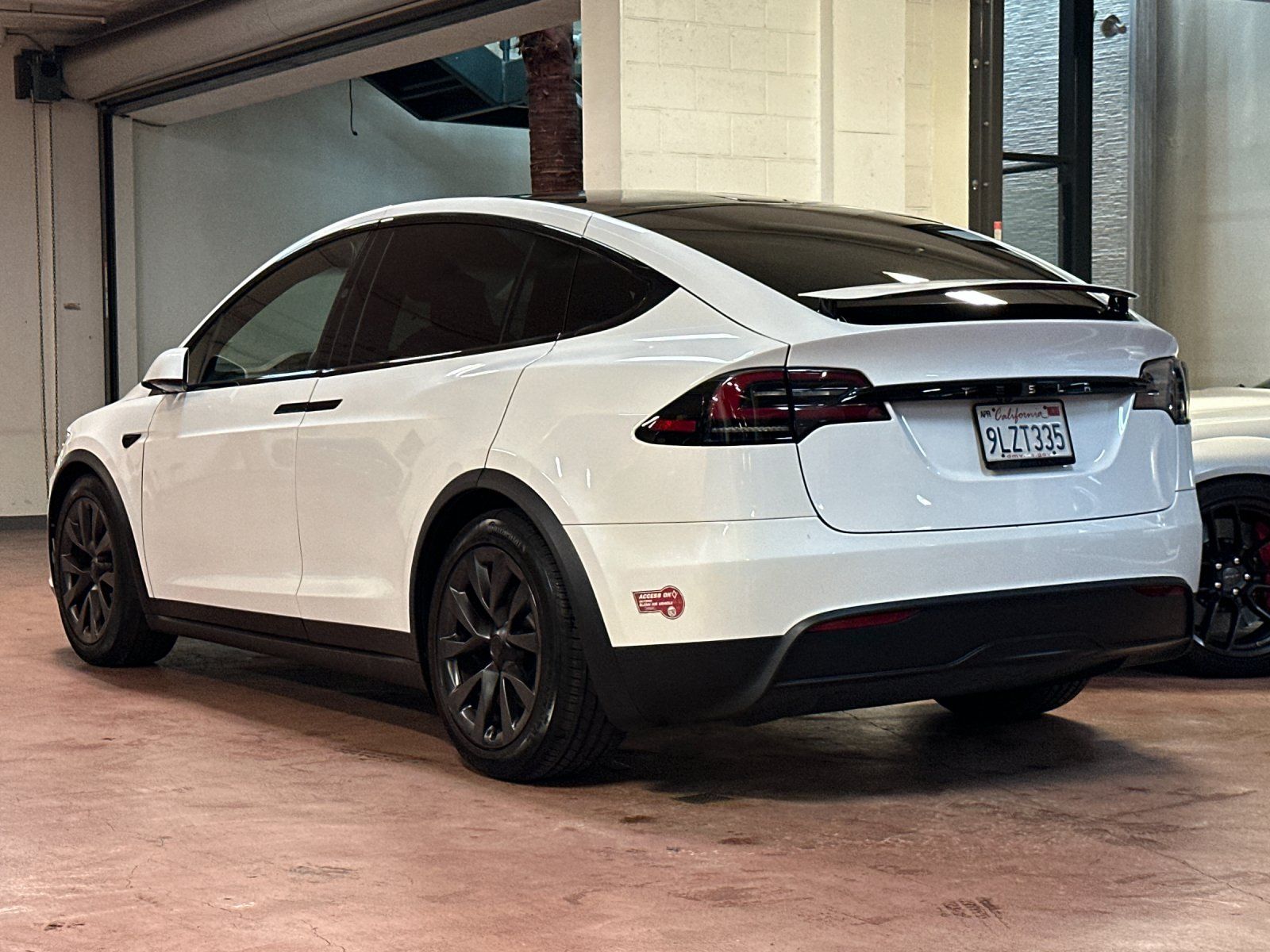 2024 Tesla Model X Base photo 2