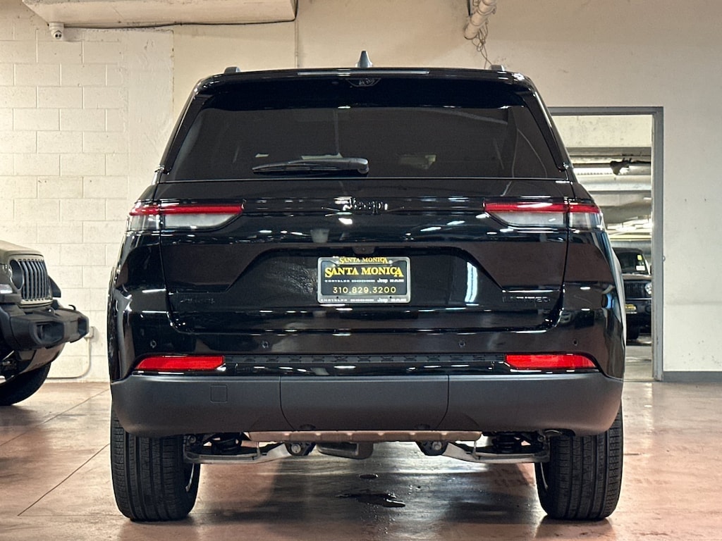 New 2025 Jeep Grand Cherokee LIMITED 4X4 Sport Utility