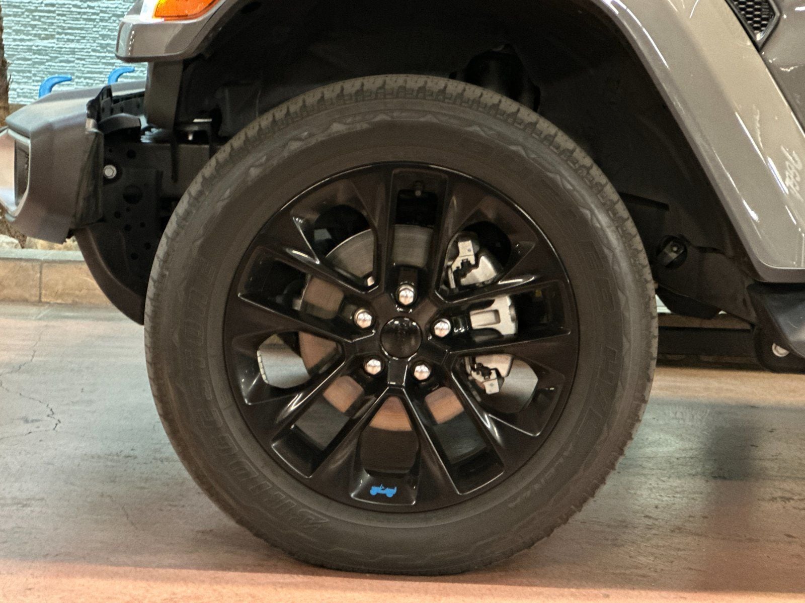 2022 Jeep Wrangler Unlimited Sahara 4XE - Photo 25