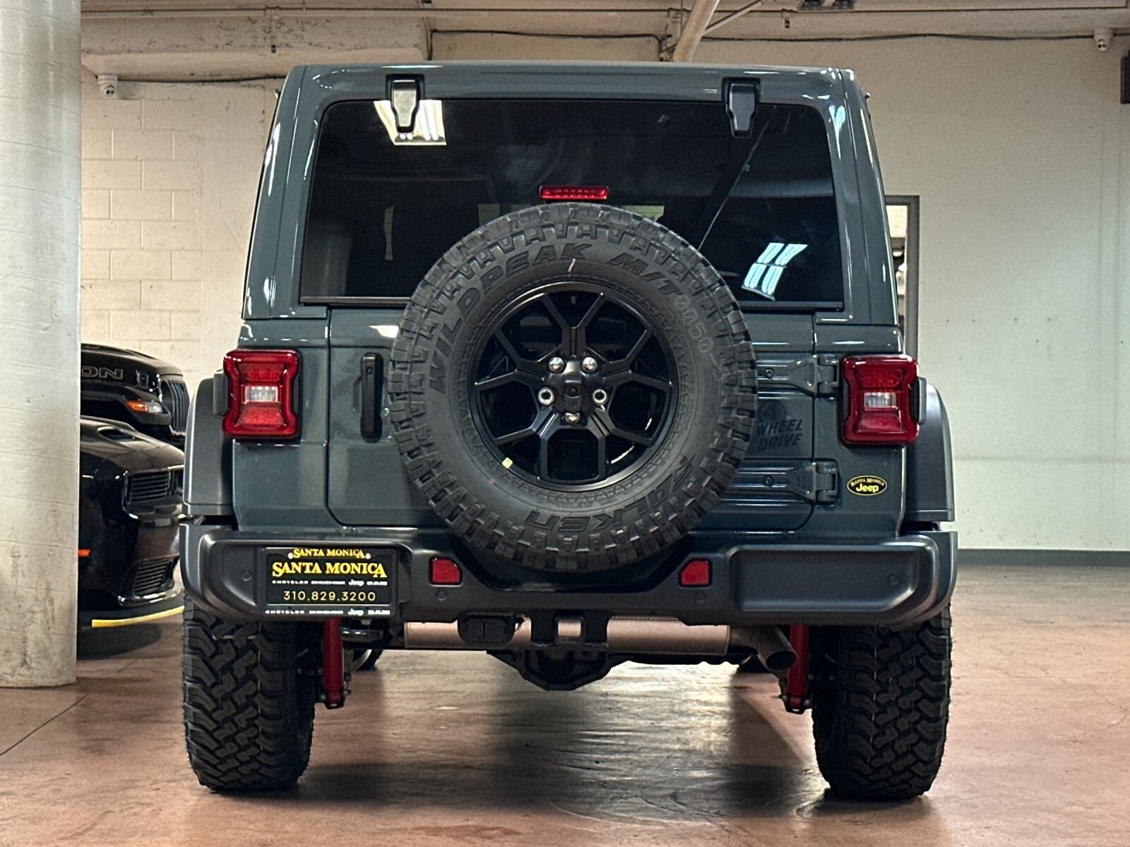 2025 Jeep Wrangler Willys photo 3