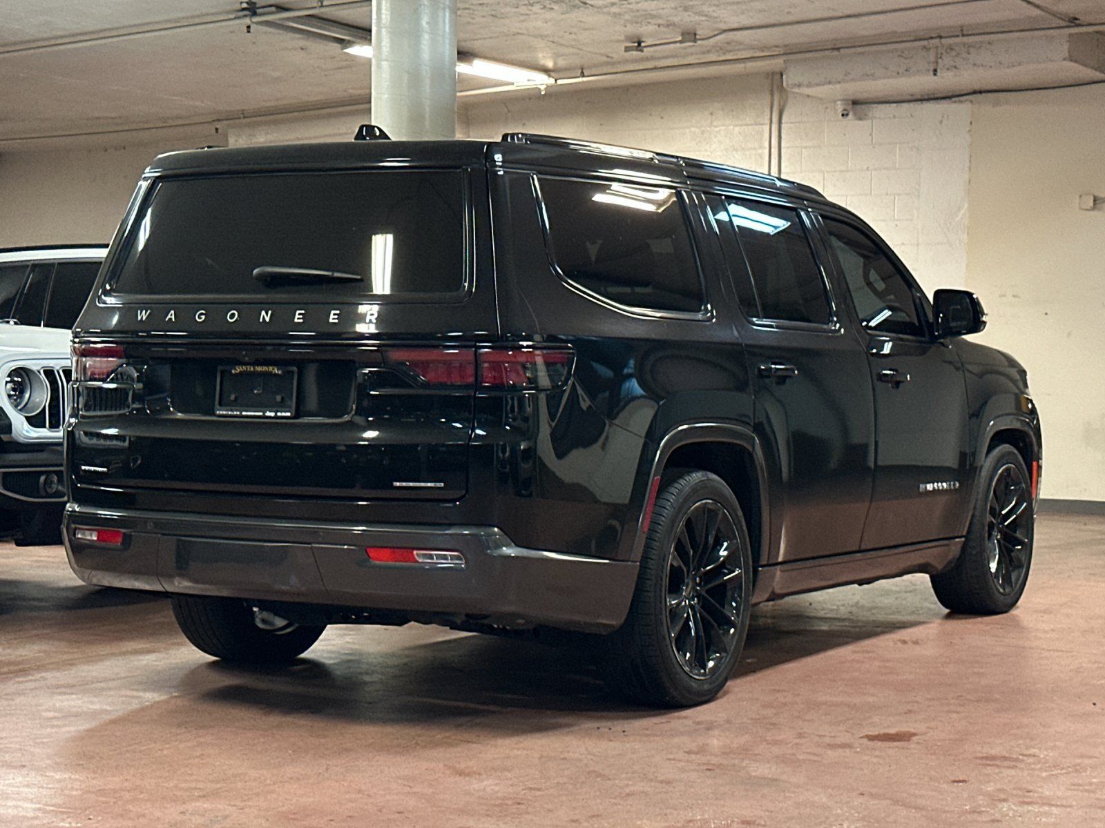 2022 Jeep Wagoneer Series III photo 4