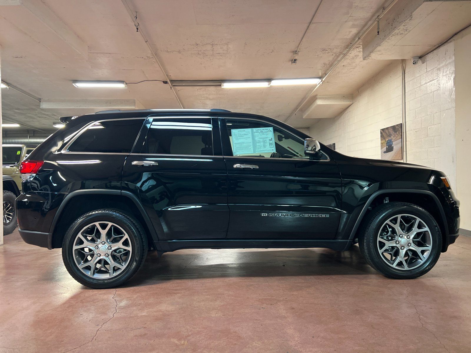 2022 Jeep Grand Cherokee WK Limited photo 5