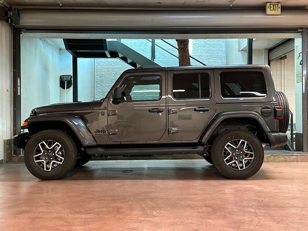 New 2025 Jeep Wrangler 4-DOOR SAHARA Sport Utility