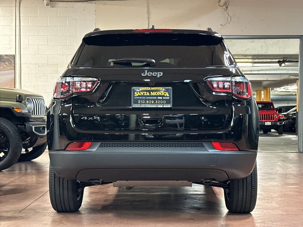 New 2026 Jeep Compass LATITUDE ALTITUDE 4X4 Sport Utility