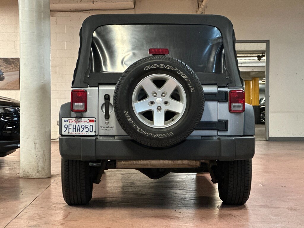 Used 2015 Jeep Wrangler Unlimited Sport SUV