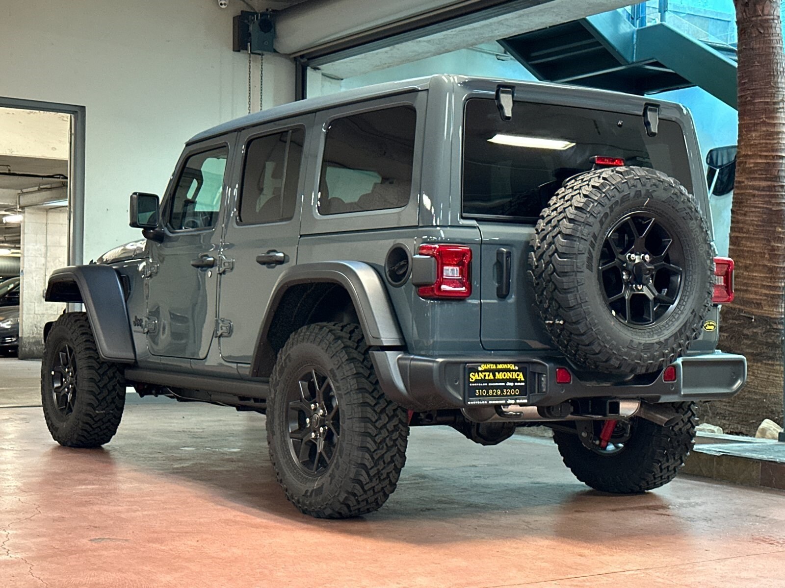2025 Jeep Wrangler Willys photo 2