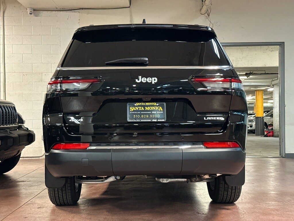 New 2025 Jeep Grand Cherokee L LAREDO X 4X4 Sport Utility