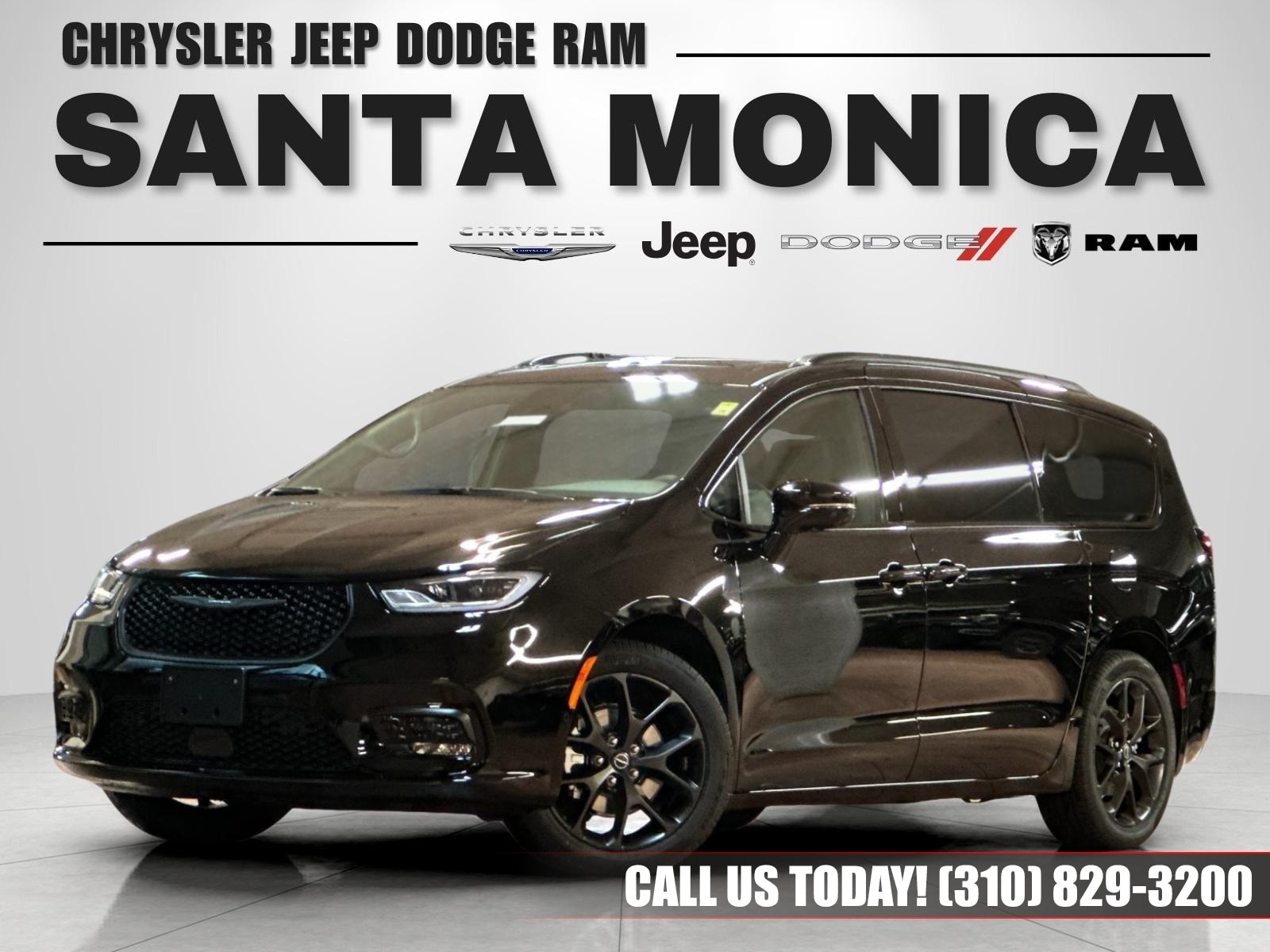 2026 Chrysler Pacifica Limited's photo