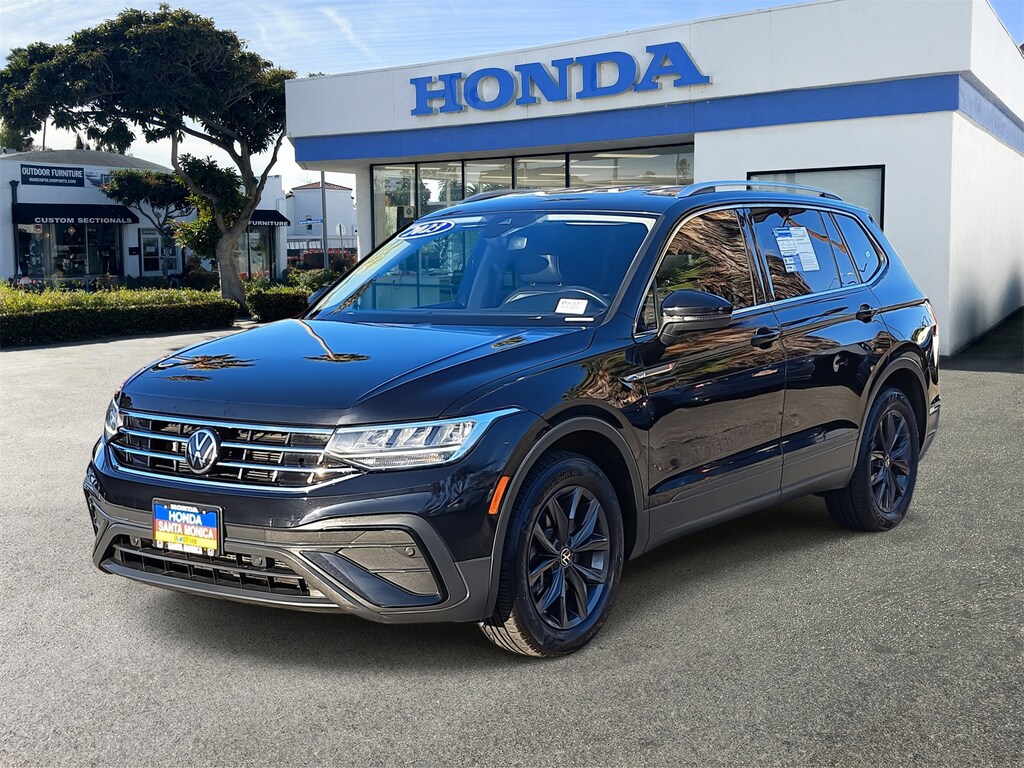 Used 2022 Volkswagen Tiguan 2.0T SE SUV