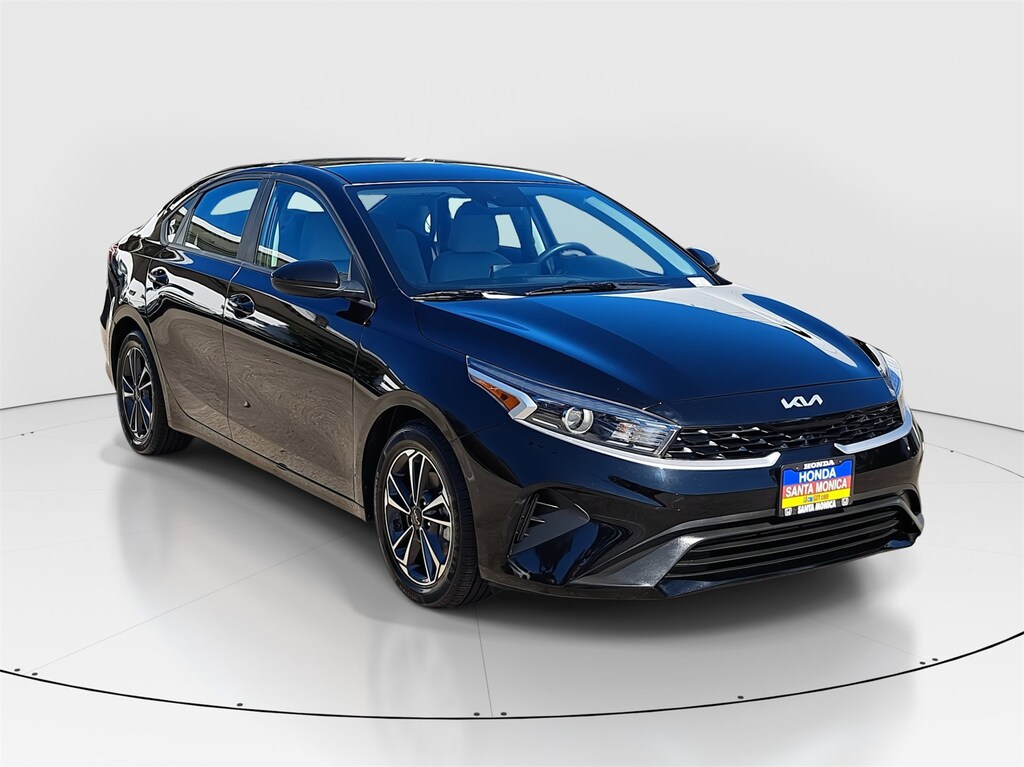 Used 2023 Kia Forte LXS Sedan