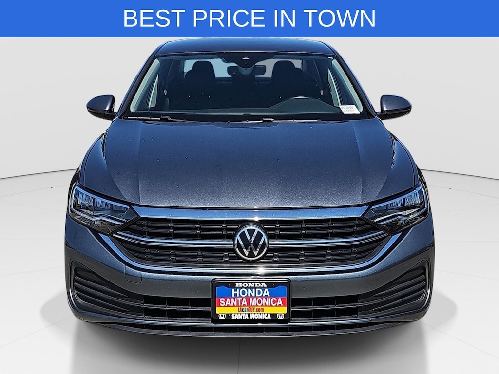 Used 2022 Volkswagen Jetta 1.5T SE Sedan
