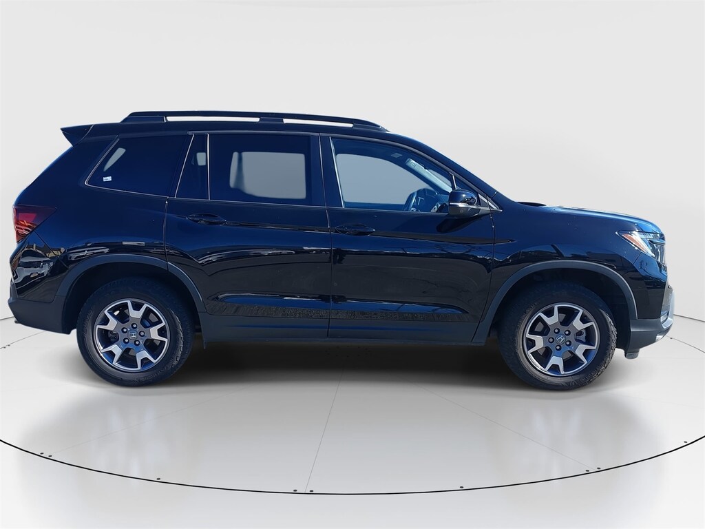 Used 2023 Honda Passport TrailSport SUV
