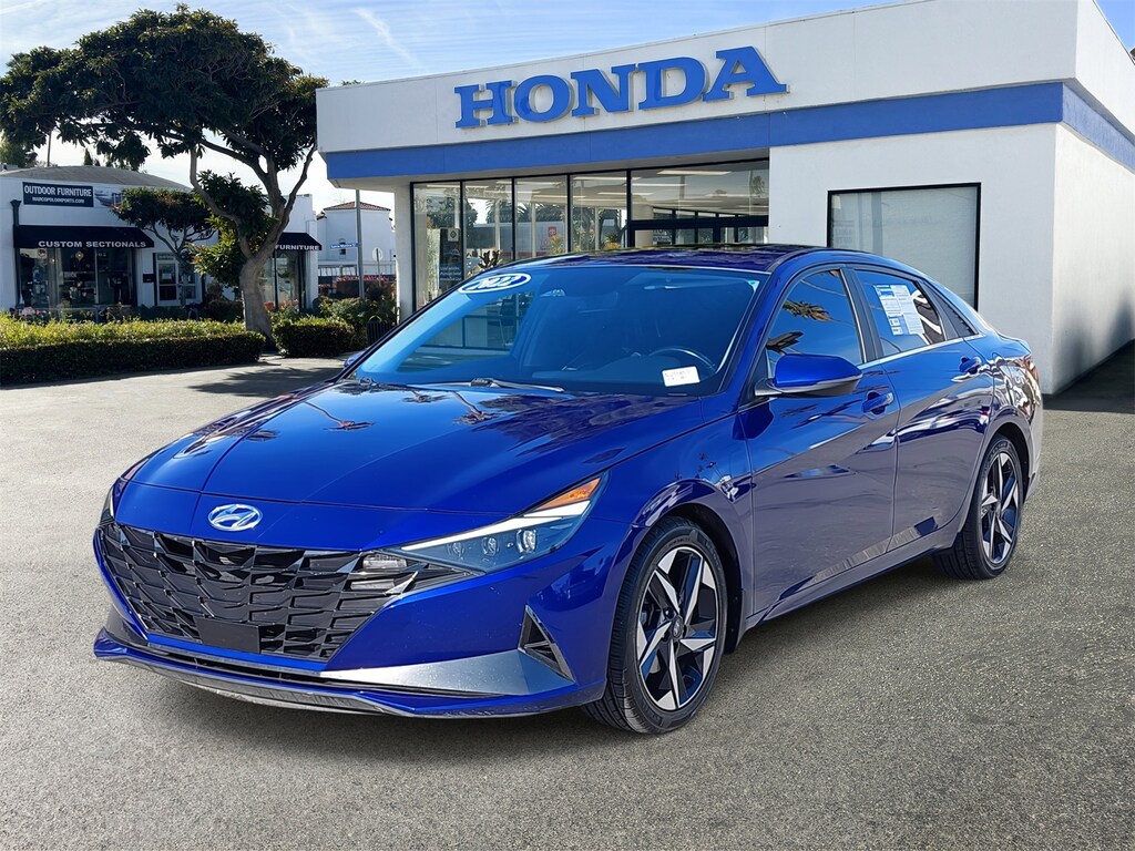 Used 2022 Hyundai Elantra Limited Sedan