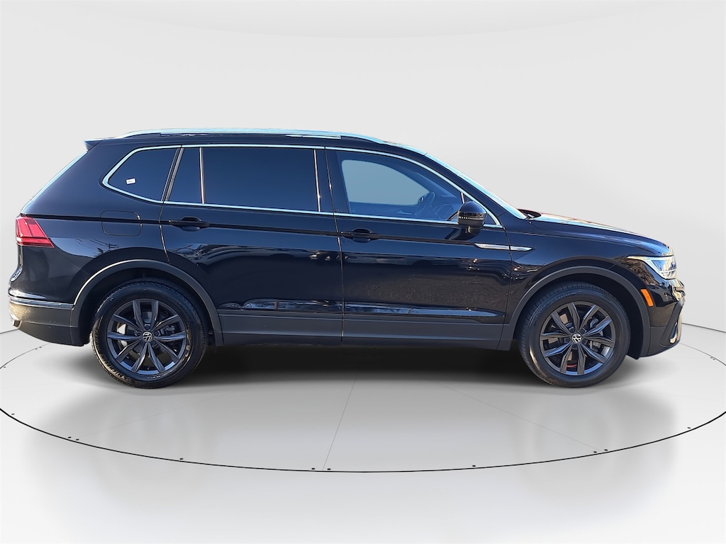 Used 2022 Volkswagen Tiguan 2.0T SE SUV