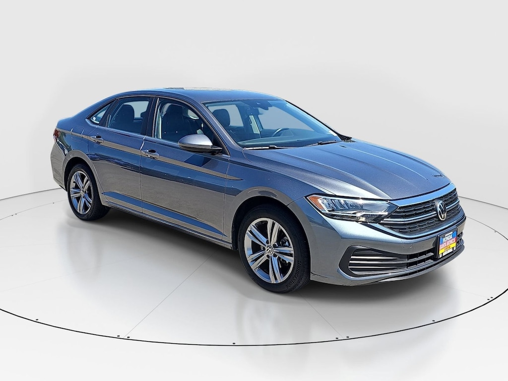 Used 2022 Volkswagen Jetta 1.5T SE Sedan