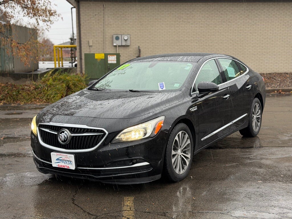 2017 Buick LaCrosse Preferred's photo