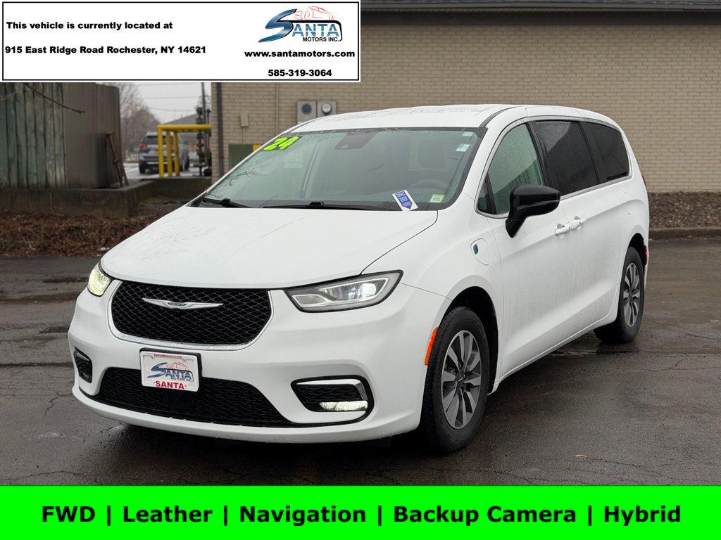 2024 Chrysler Pacifica PHEV