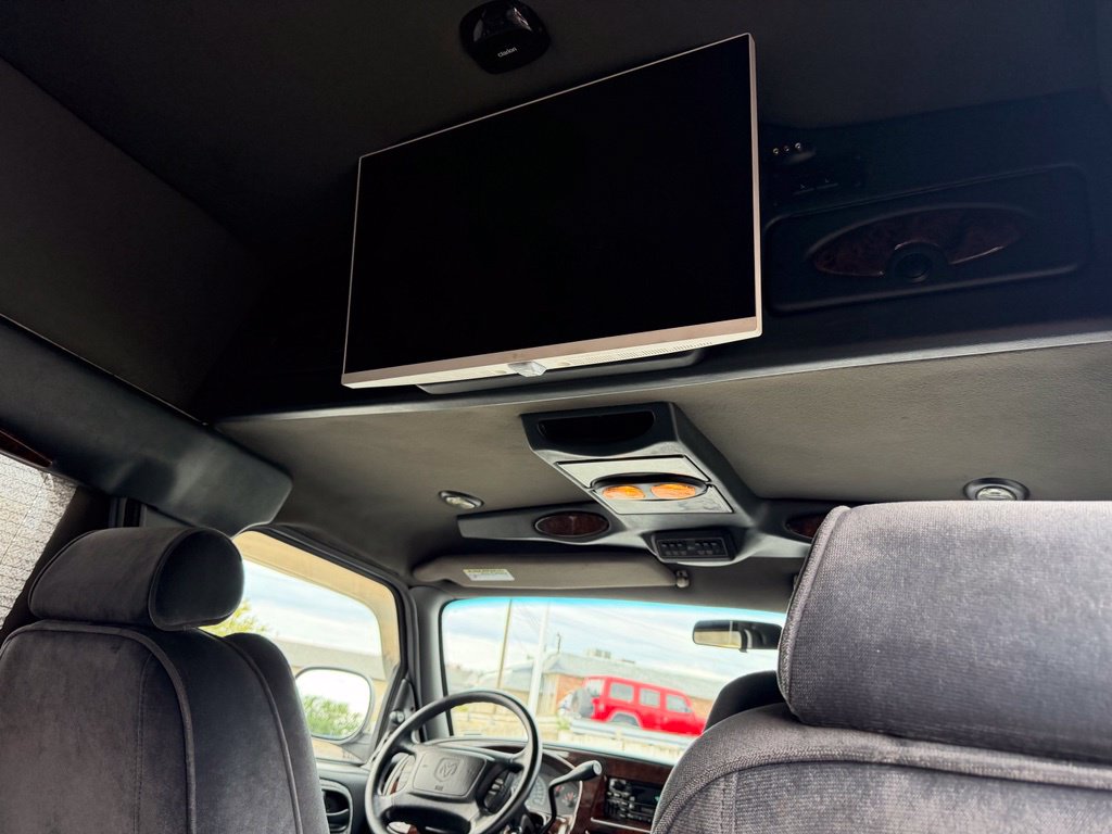 2002 Dodge Ram Van Base - Photo 11