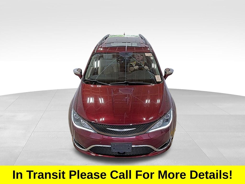 Used 2019 Chrysler Pacifica Limited Minivan/Van