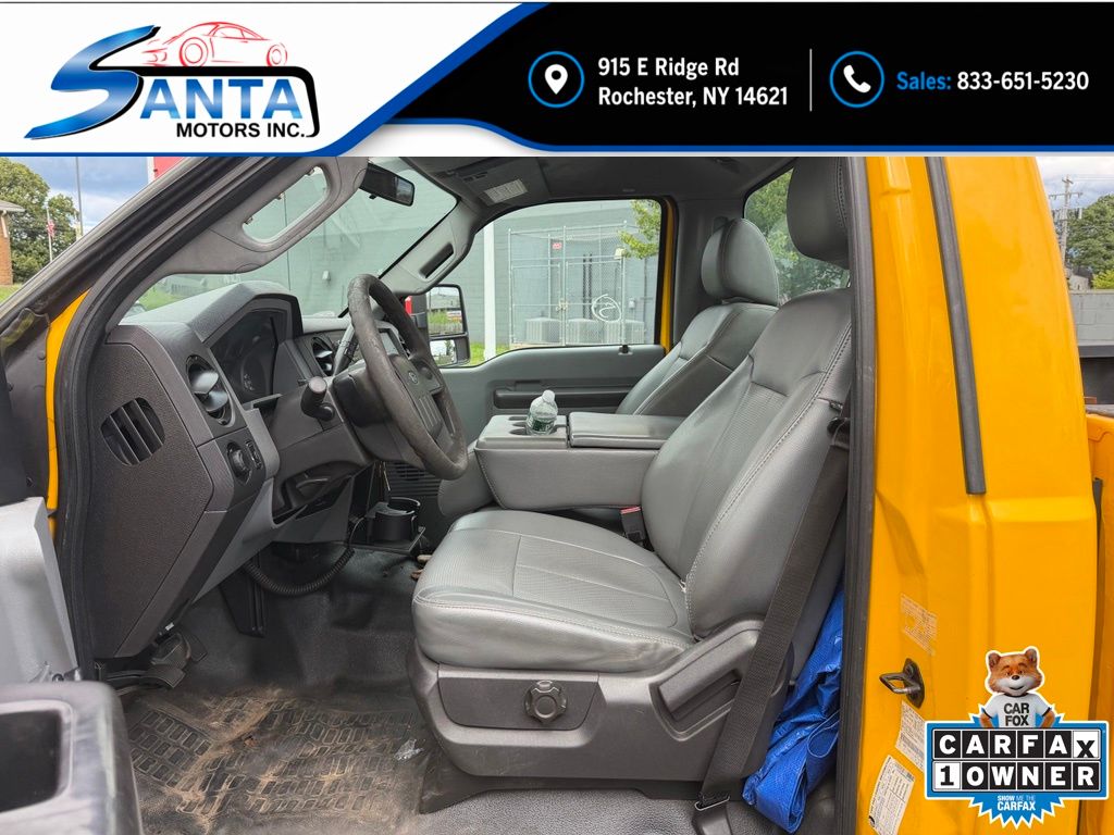 2011 Ford F-350 Super Duty XL - Photo 6