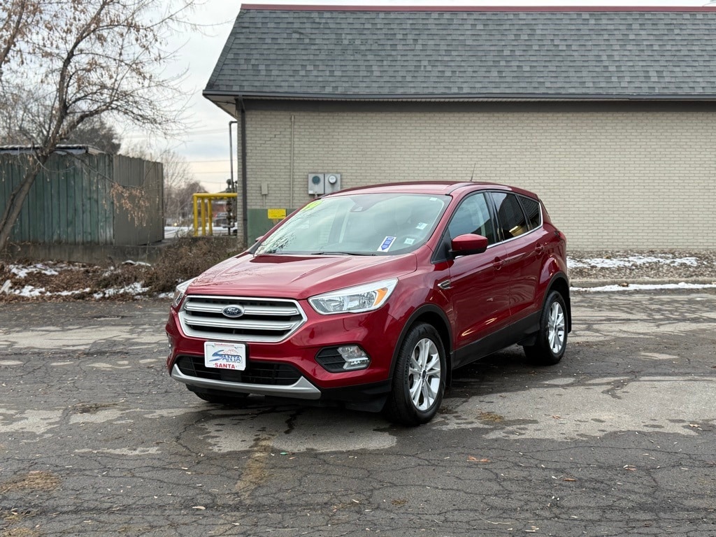 2019 Ford Escape SE's photo