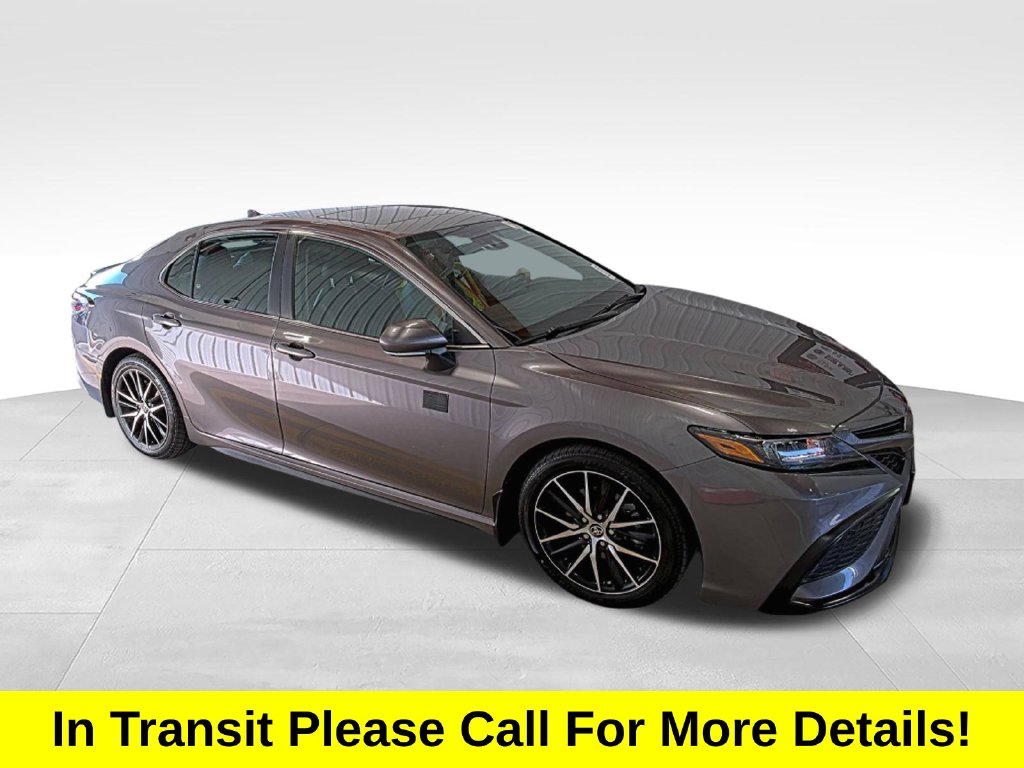 Used 2024 Toyota Camry SE Sedan
