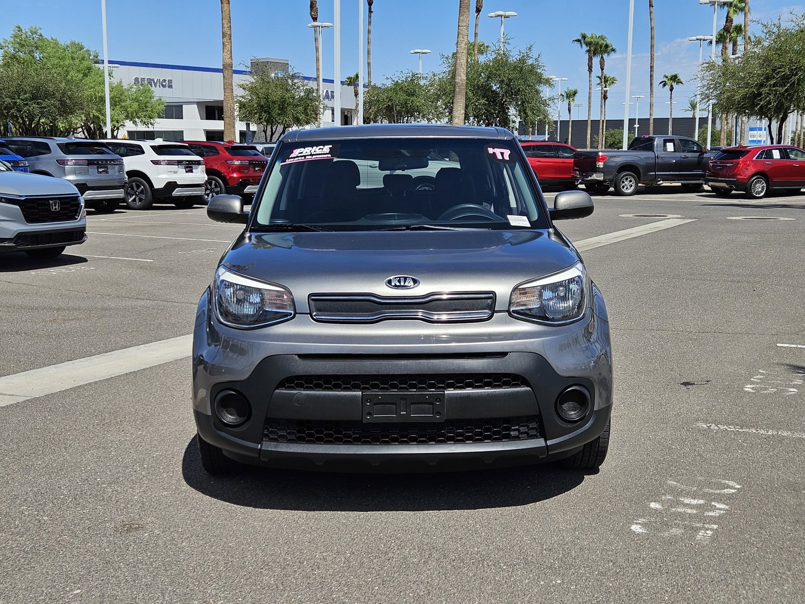 Used 2017 Kia Soul Base with VIN KNDJN2A23H7501632 for sale in Chandler, AZ