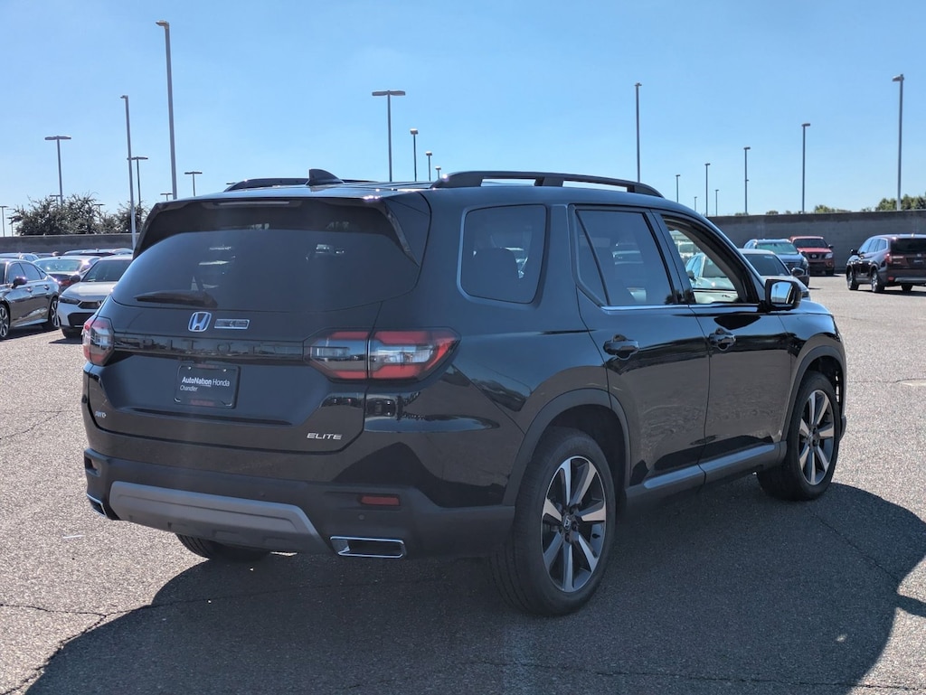 New 2025 Honda Pilot Elite SUV