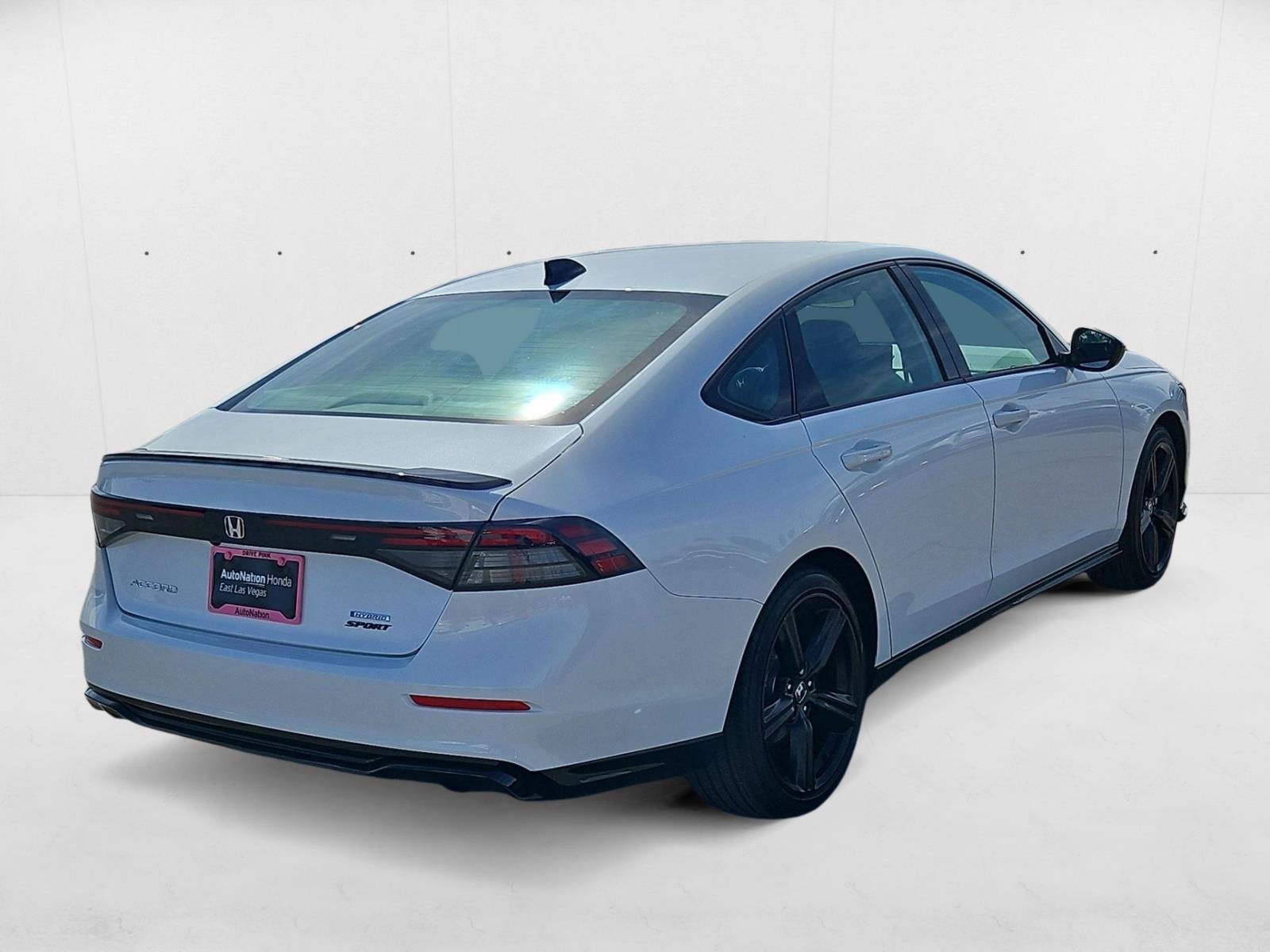 2025 Honda Accord Hybrid Sport-L photo 2