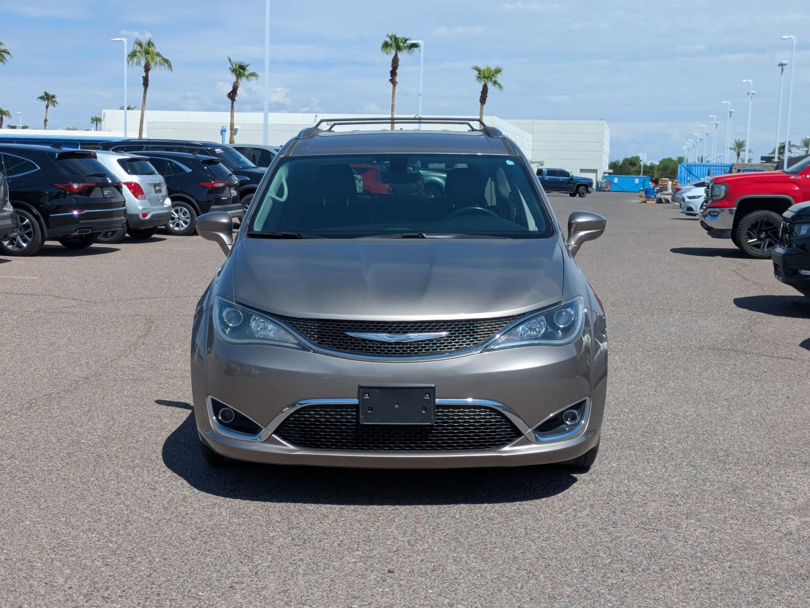 2C4RC1EGXHR537003