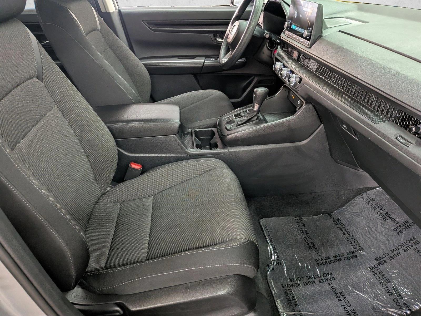 2025 Honda CR-V LX - Photo 26