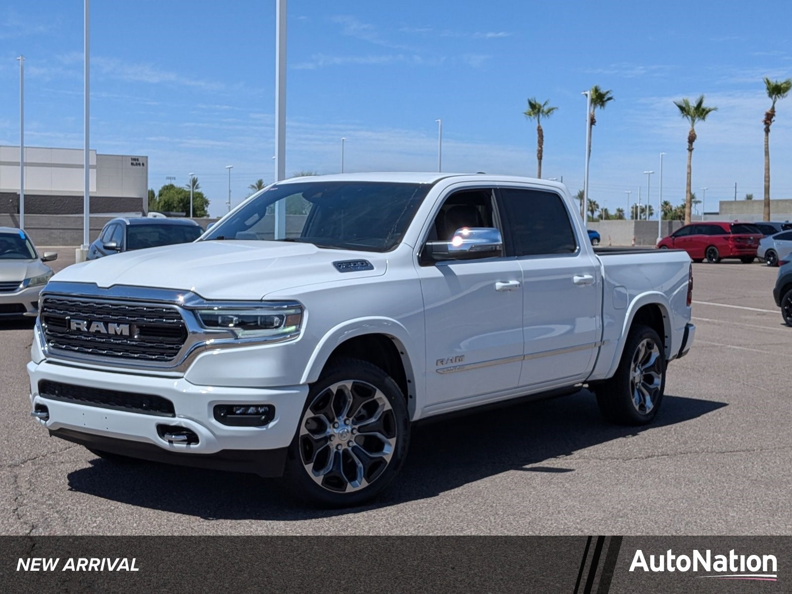 2023 RAM 1500 Limited 4x4 Crew Cab 5'7's photo