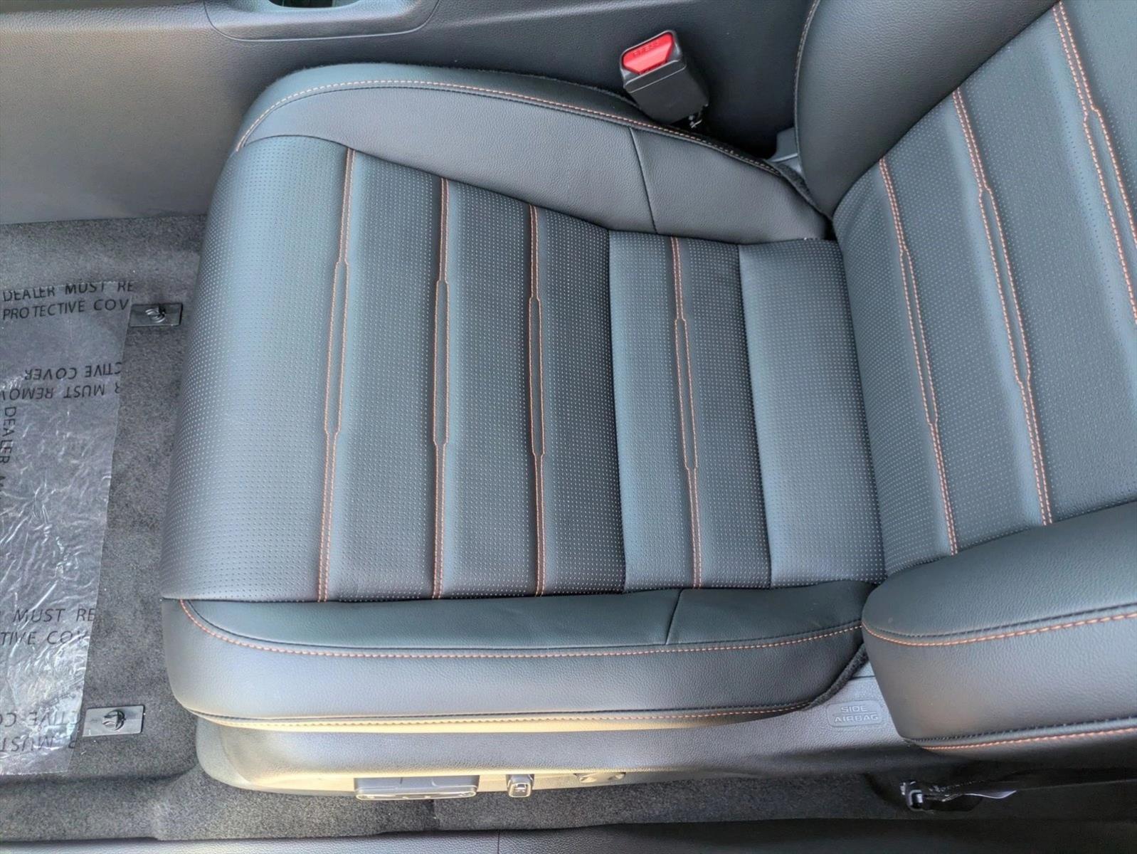 2026 Honda CR-V Hybrid Sport-L photo 4